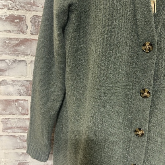 All worthy cardigan sweater large - Picture 4 of 6